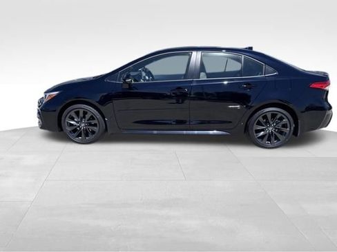 Used 2026 Toyota Corolla SE FWD image 2