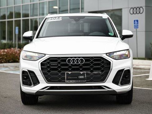 Certified 2024 Audi Q5 2.0T Premium w/ Convenience Package image 13