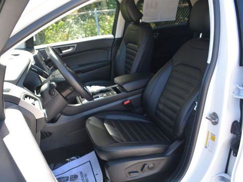 Certified 2024 Ford Edge SEL w/ Convenience Package AWD/4WD image 9
