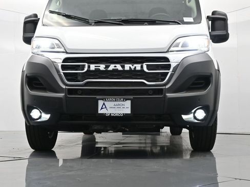New 2025 RAM ProMaster 1500 w/ Quick Order Package 22G SLT image 32