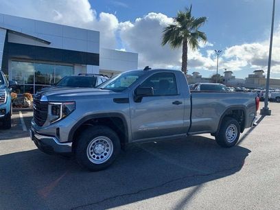 New 2025 GMC Sierra 1500 Pro w/ Pro Value Package