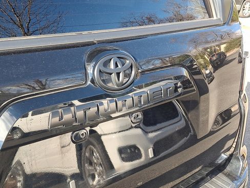Used 2020 Toyota 4Runner Nightshade image 17