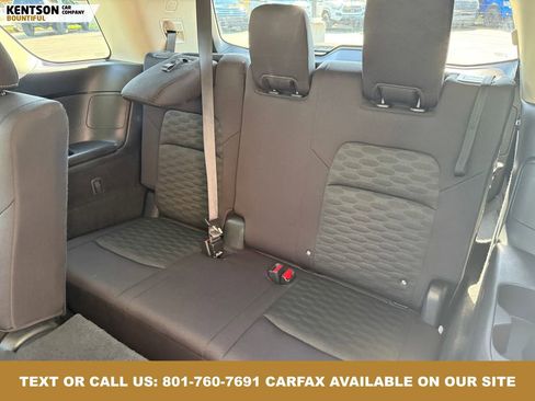 Used 2024 Nissan Pathfinder S image 30