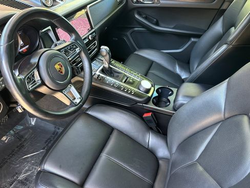 Used 2021 Porsche Macan GTS AWD/4WD image 4