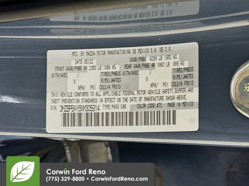 Used 2022 MAZDA MAZDA3 s image 33