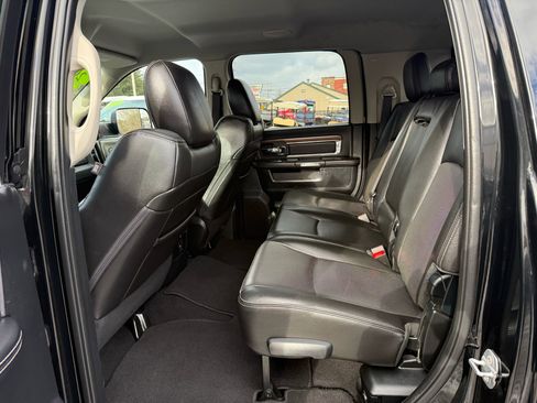 Used 2015 RAM 3500 Laramie w/ Black Appearance Group image 27