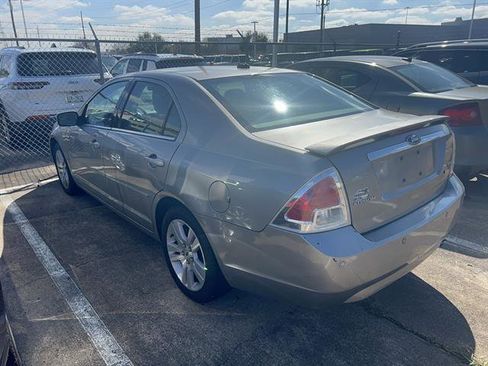 Used 2009 Ford Fusion SEL image 3