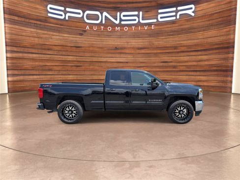 Used 2019 Chevrolet Silverado 1500 LT w/ All Star Edition AWD/4WD image 6