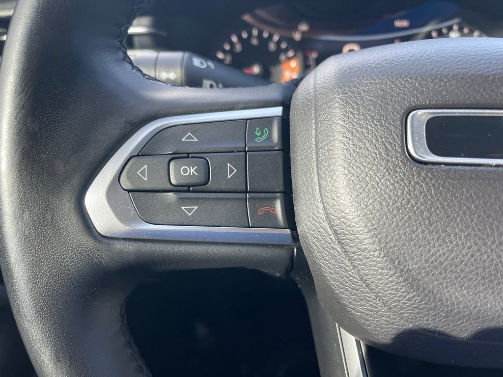 Used 2022 Jeep Compass Latitude AWD/4WD image 10