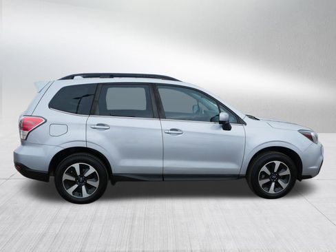 Used 2018 Subaru Forester 2.5i Limited image 8