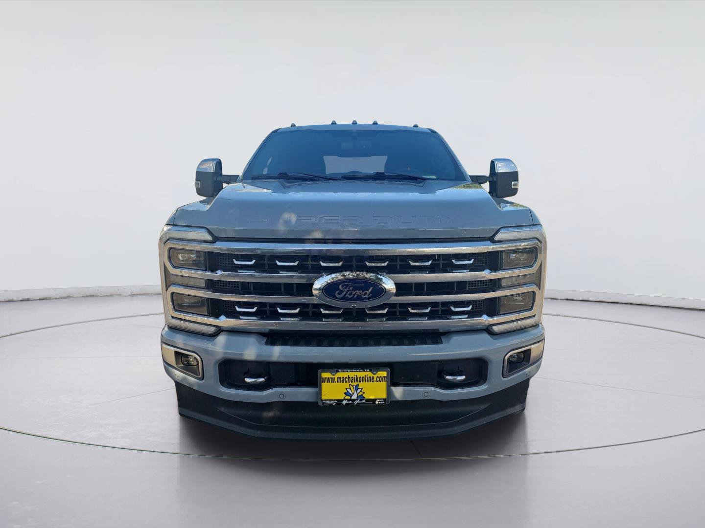 Used 2024 Ford F350 Platinum w/ FX4 Off-Road Package AWD/4WD image 8