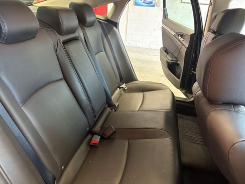 Used 2016 Honda Civic EX-L image 26
