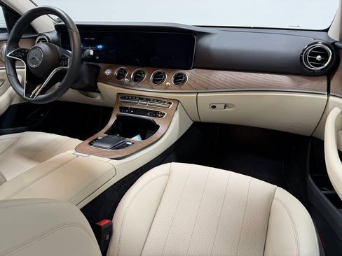 Used 2023 Mercedes-Benz E 350 4MATIC Sedan image 28