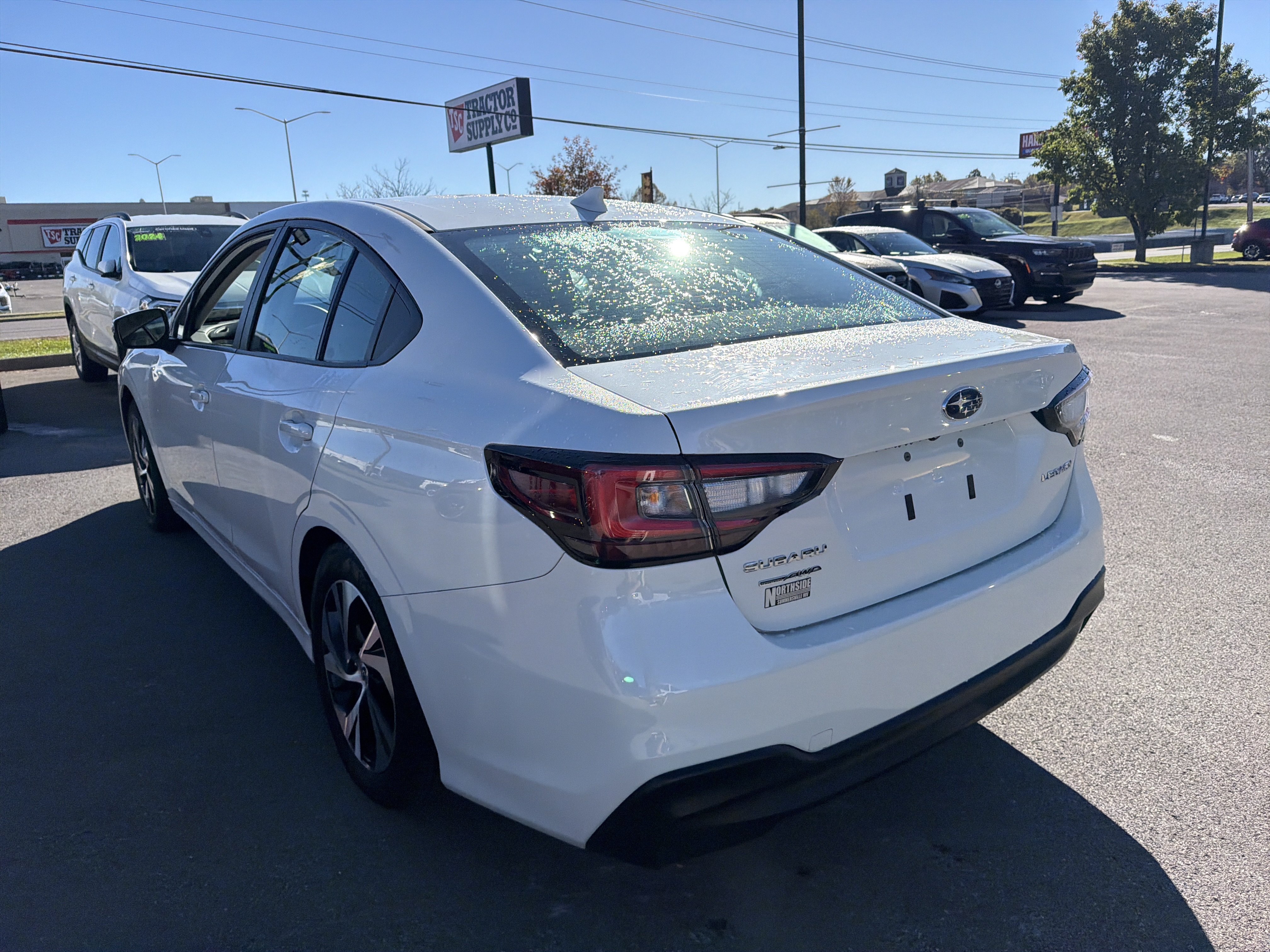 Used 2025 Subaru Legacy Premium AWD/4WD image 9