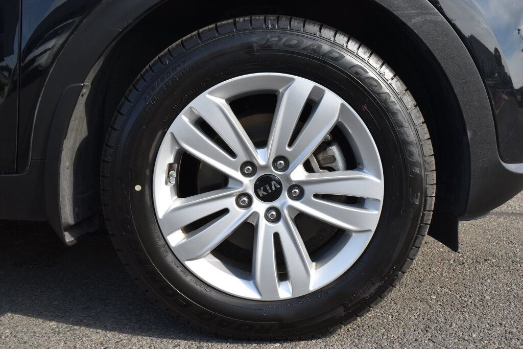 Used 2018 Kia Sportage LX w/ LX Technology Package AWD/4WD image 28