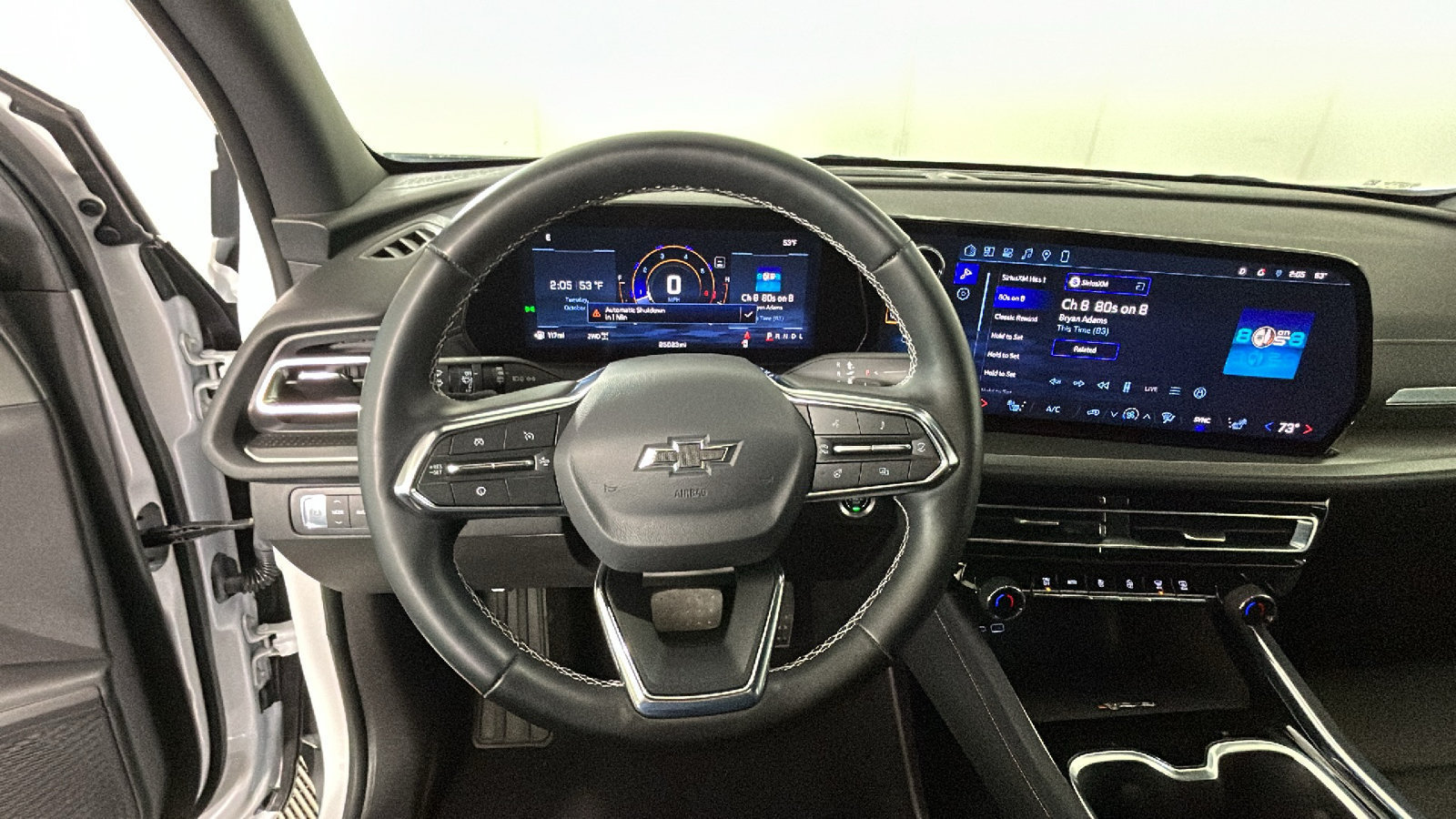 Used 2025 Chevrolet Traverse LT w/ Midnight/Sport Edition AWD/4WD image 18
