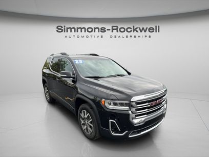 Used 2023 GMC Acadia SLE w/ Driver Convenience Package