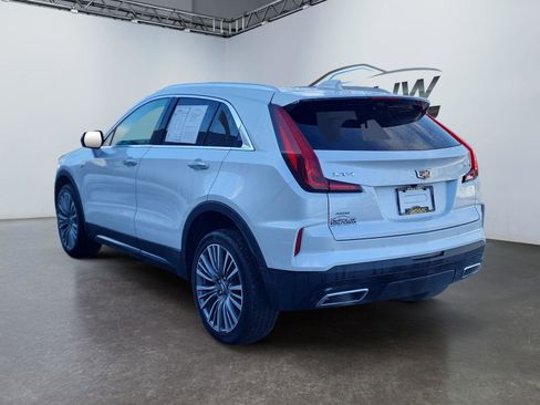 Used 2024 Cadillac XT4 Premium Luxury w/ Technology Package image 5