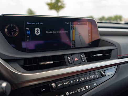 Used 2020 Lexus ES 350 F Sport w/ Accessory Package 2 FWD image 19
