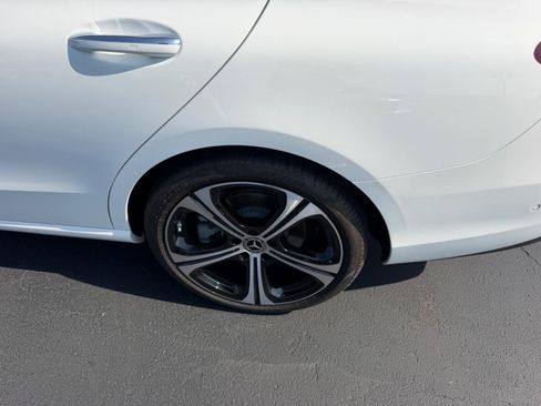 Used 2025 Mercedes-Benz C 300 4MATIC Sedan image 7