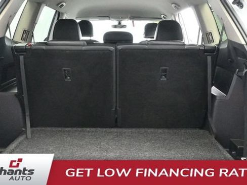 Used 2023 Volkswagen Atlas SE AWD/4WD image 11