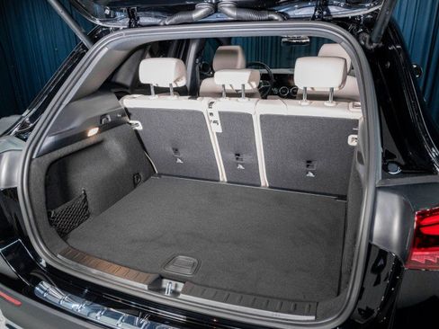 New 2026 Mercedes-Benz GLA 250 image 8