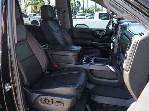 Used 2023 GMC Sierra 3500 Denali w/ Denali Black Diamond Edition image 41