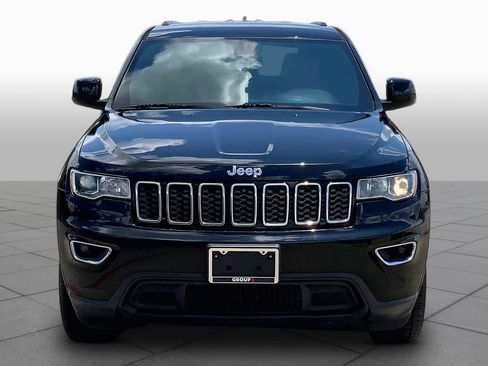 Used 2018 Jeep Grand Cherokee Laredo RWD image 4