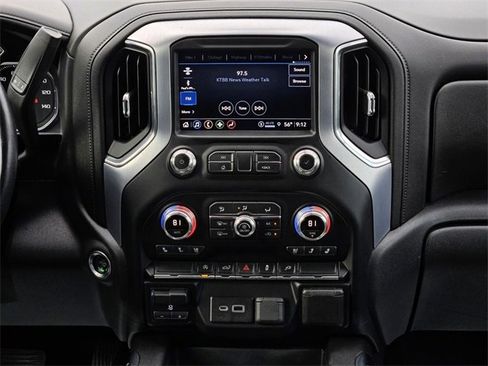 Used 2021 GMC Sierra 1500 SLT image 31