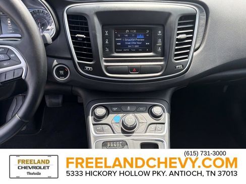 Used 2015 Chrysler 200 Limited w/ Convenience Group FWD image 30