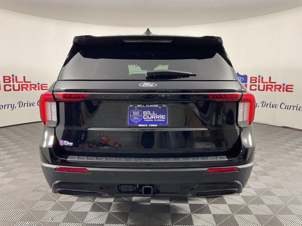 New 2027 Ford Explorer ST-Line RWD image 4
