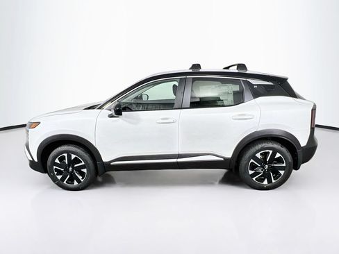 New 2026 Nissan Kicks SV w/ Cold Weather Package AWD/4WD image 4