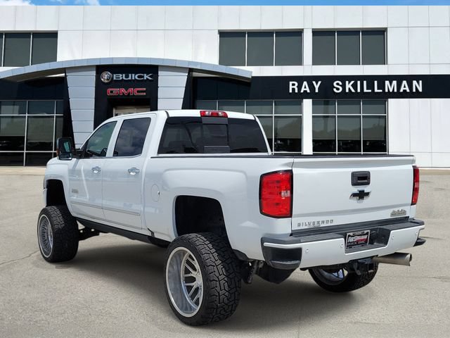 Used 2019 Chevrolet Silverado 2500 High Country w/ Duramax Plus Package AWD/4WD image 3