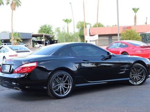 Used 2014 Mercedes-Benz SL 550 image 64