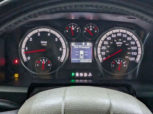 Used 2012 RAM 1500 Big Horn w/ Luxury Group AWD/4WD image 16