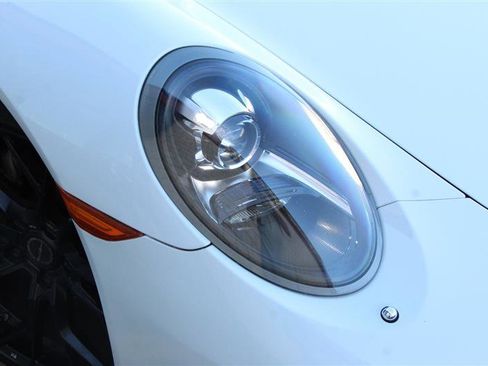 Used 2017 Porsche 911 Carrera image 33