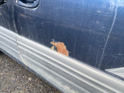 Used 2003 Pontiac Montana image 5