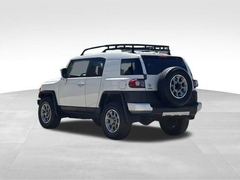Used 2013 Toyota FJ Cruiser 4WD w/ Convenience Pkg image 6