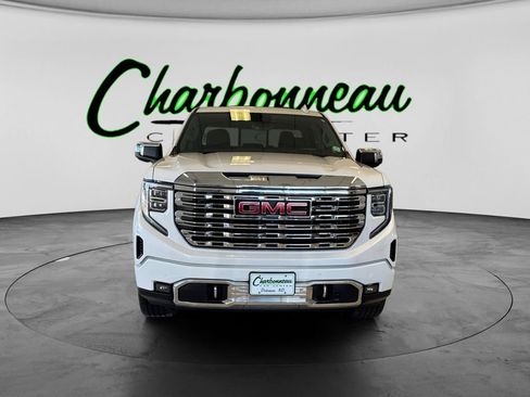 Used 2023 GMC Sierra 1500 Denali w/ Denali Reserve Package AWD/4WD image 8