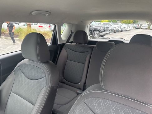 Used 2016 Kia Soul image 17