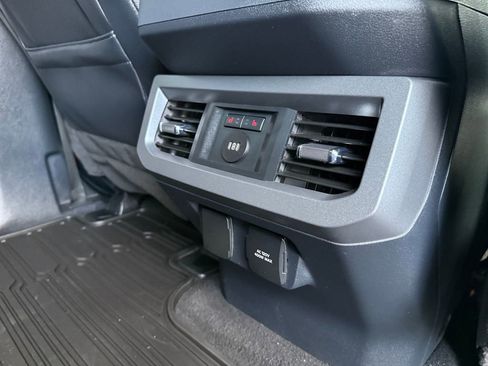 Used 2023 Ford F350 Lariat w/ Black Appearance Package image 26