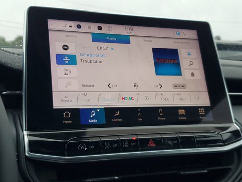 Used 2024 Jeep Compass Limited w/ High Altitude Package image 17