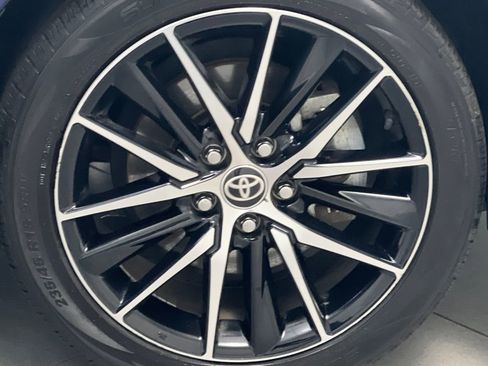 Used 2024 Toyota Camry SE image 60