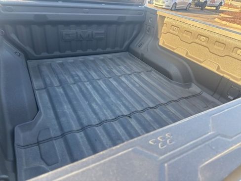 Used 2024 GMC Canyon AT4 w/ AT4 Premium Package image 13