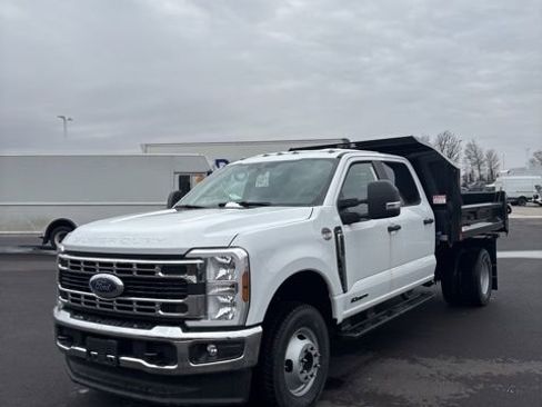 New 2026 Ford F350 XL w/ XL Chrome Package AWD/4WD image 2
