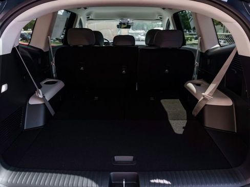 New 2026 Hyundai Ioniq 9 SEL AWD/4WD image 8
