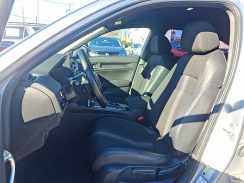 Used 2023 Honda Civic Sport image 13
