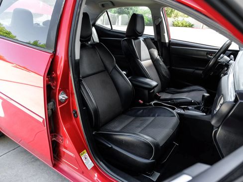 Used 2016 Toyota Corolla S FWD image 32