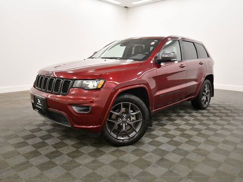 Used 2021 Jeep Grand Cherokee Limited w/ Quick Order Package 28K 80th AWD/4WD image 2