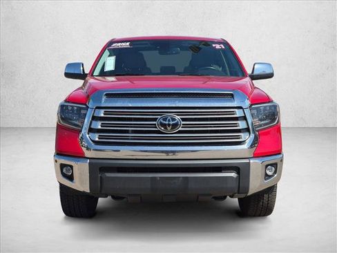 Used 2021 Toyota Tundra Limited w/ Limited Premium Package AWD/4WD image 2
